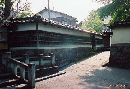 金沢観光（妙正寺、常福寺、全性寺周辺の土塀）