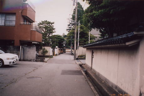 金沢観光(金沢市広坂歌劇座の付近)
