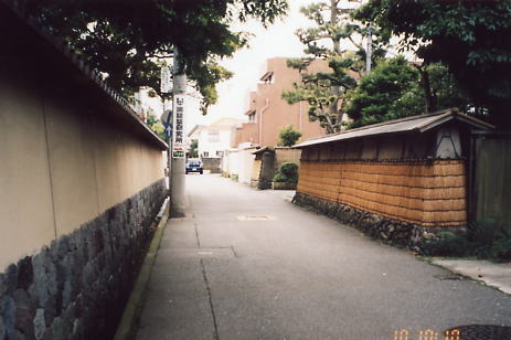 金沢観光(土塀の残る街、金沢)