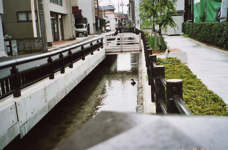 金沢観光（泉用水）