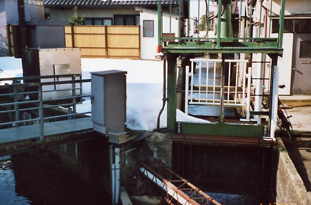 金沢観光(大野庄用水)